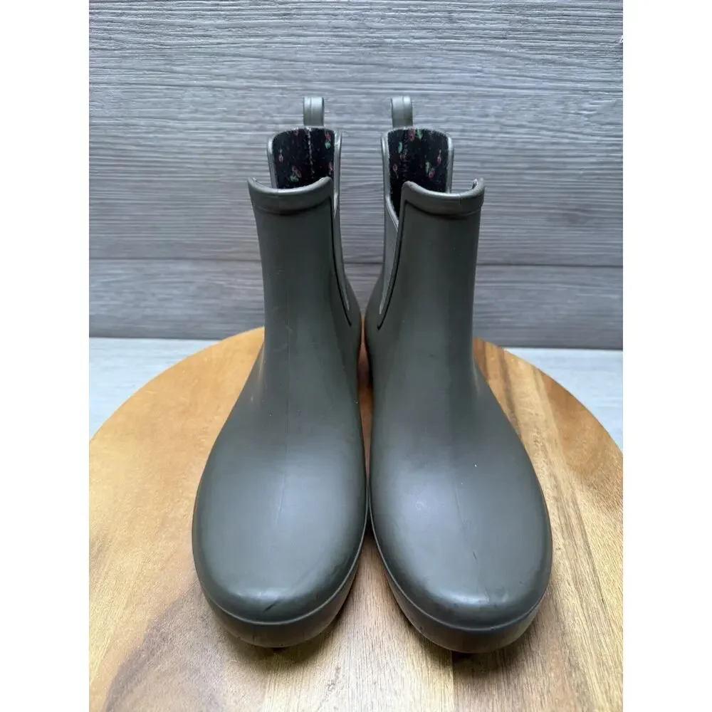 Cherry Chelsea Green Rain Boots Size 5 EU 36 Waterproof. Made in Brazil